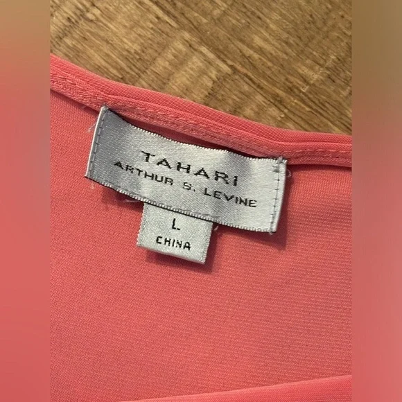 3 Layering Sleeveless Blouse | Tops. Tahari | Calvin Klein. Women’s Sz L EUC - Picture 3 of 16